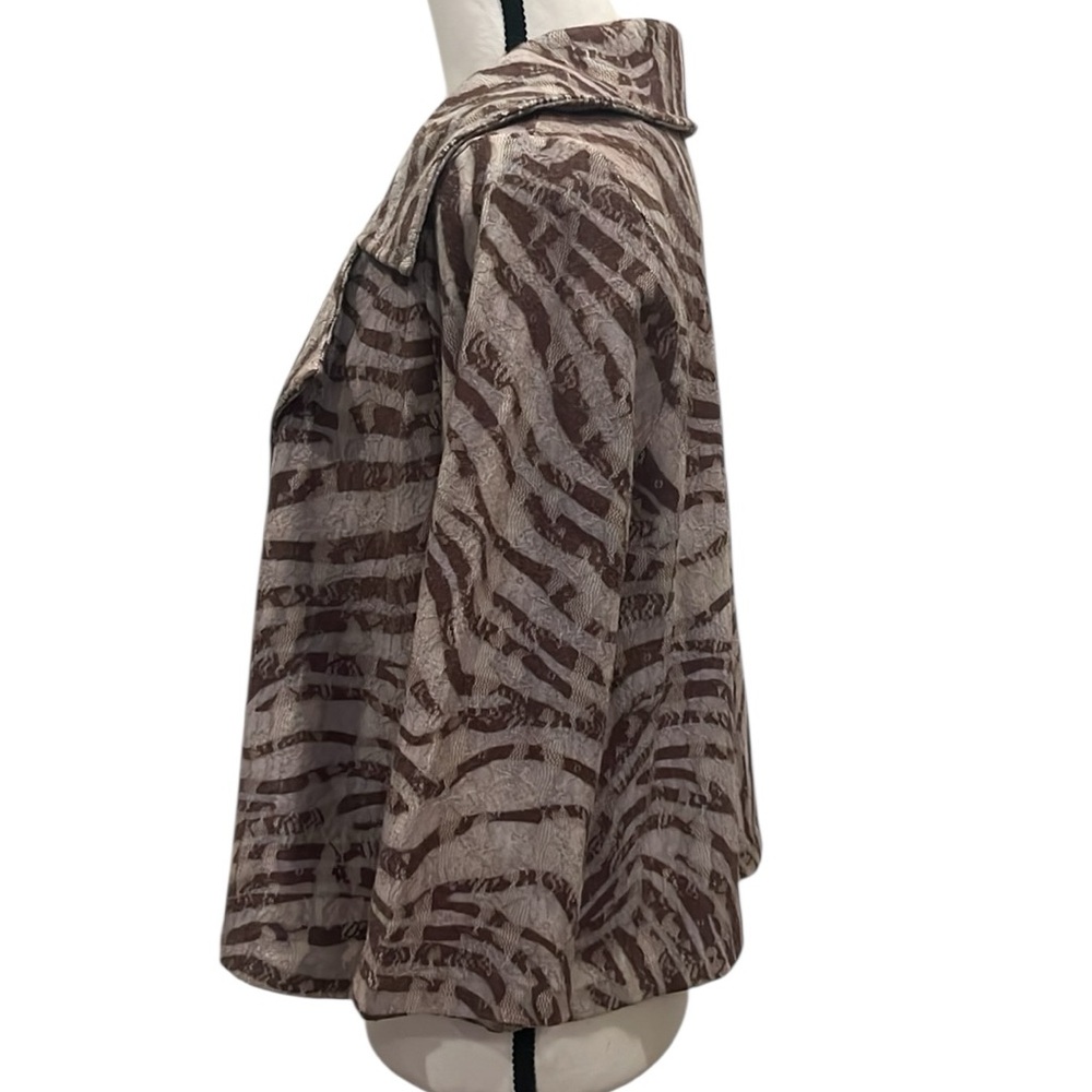 Chico's Zebra Lace Cardigan Jacket Brown Tan Lightweight Size 1 Medium NWT New - Picture 6 of 14